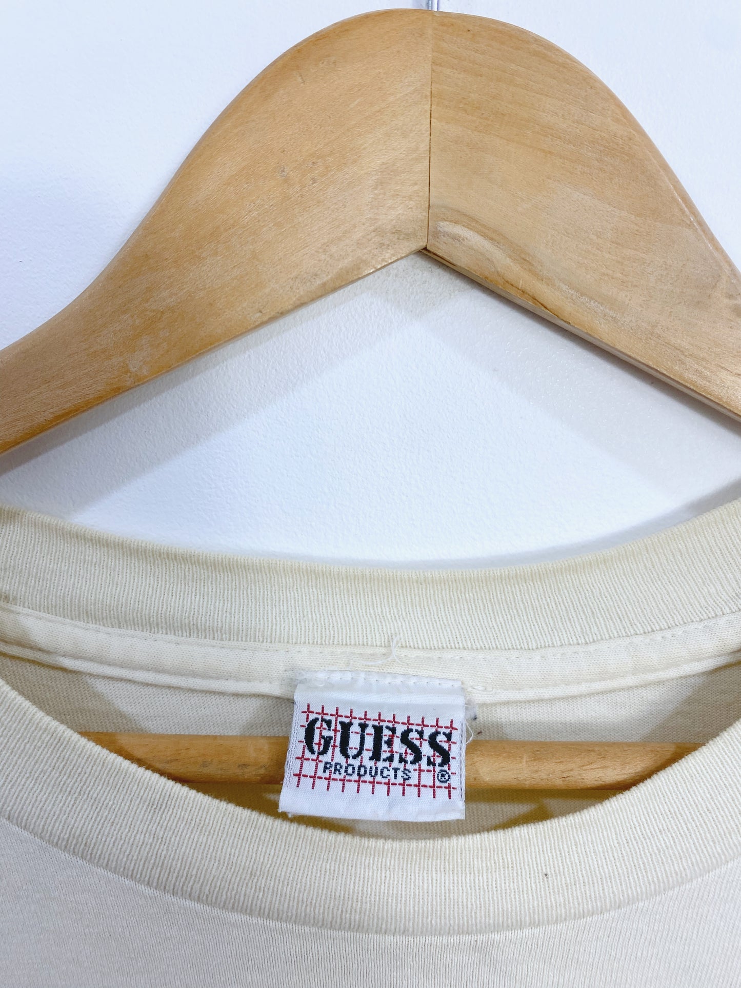 Vintage 90s Guess Jeans Embroidered T-shirt L