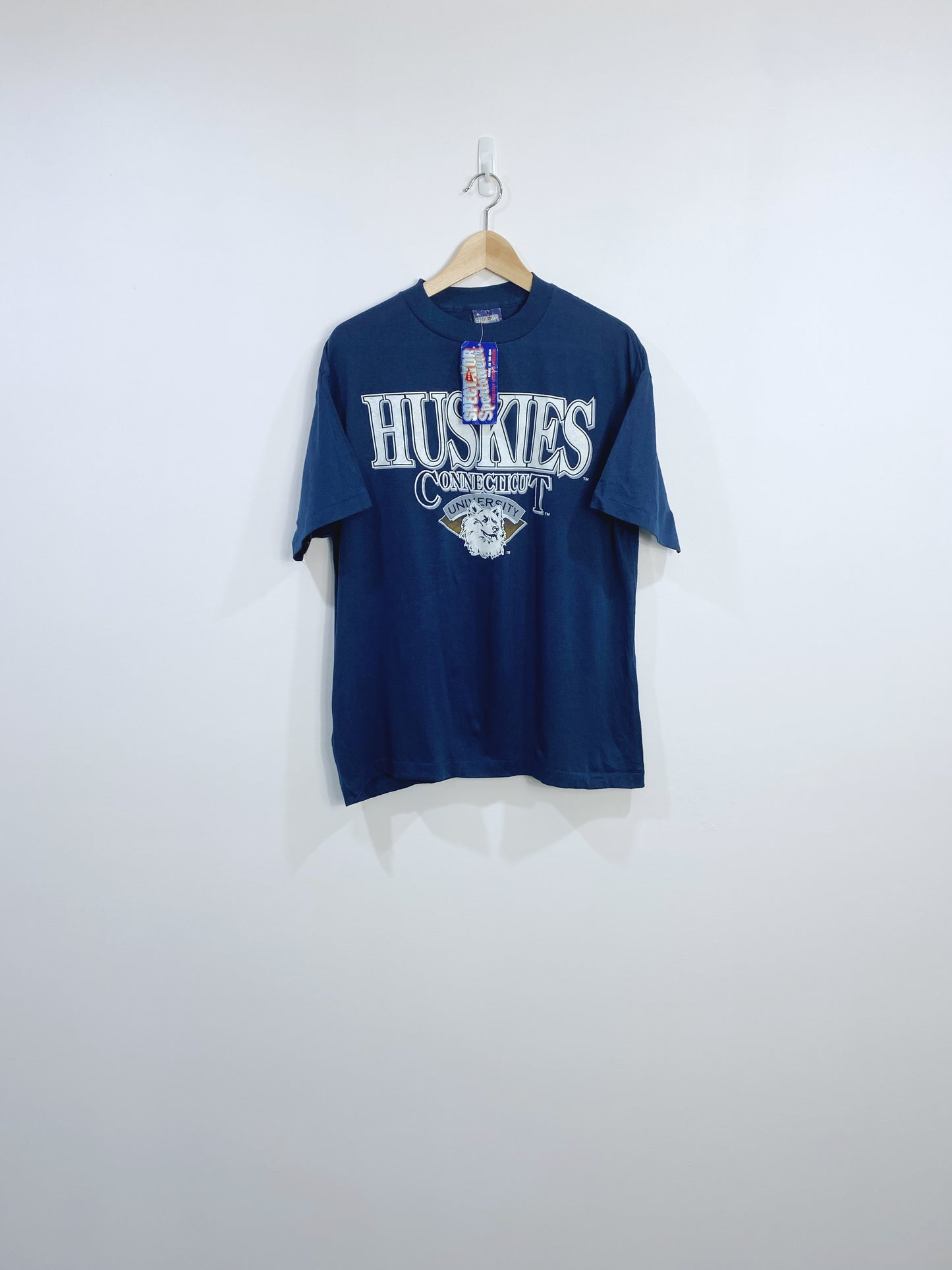 Vintage 1993 Connecticut Huskies T-shirt M