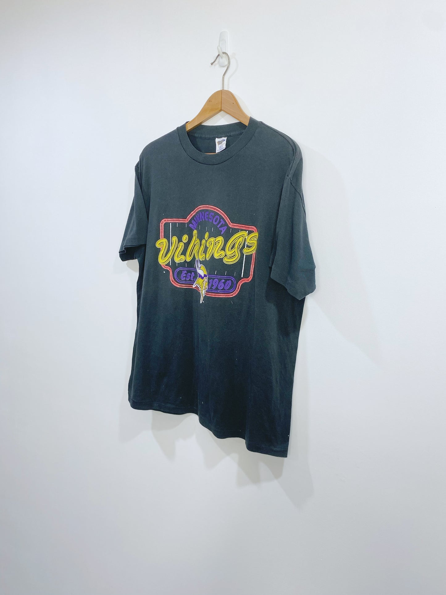 Vintage 80s Minnesota Vikings T-shirt L