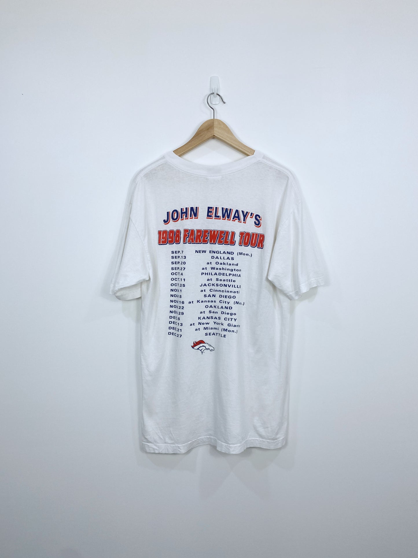 Vintage 1998 Denver Broncos T-shirt L