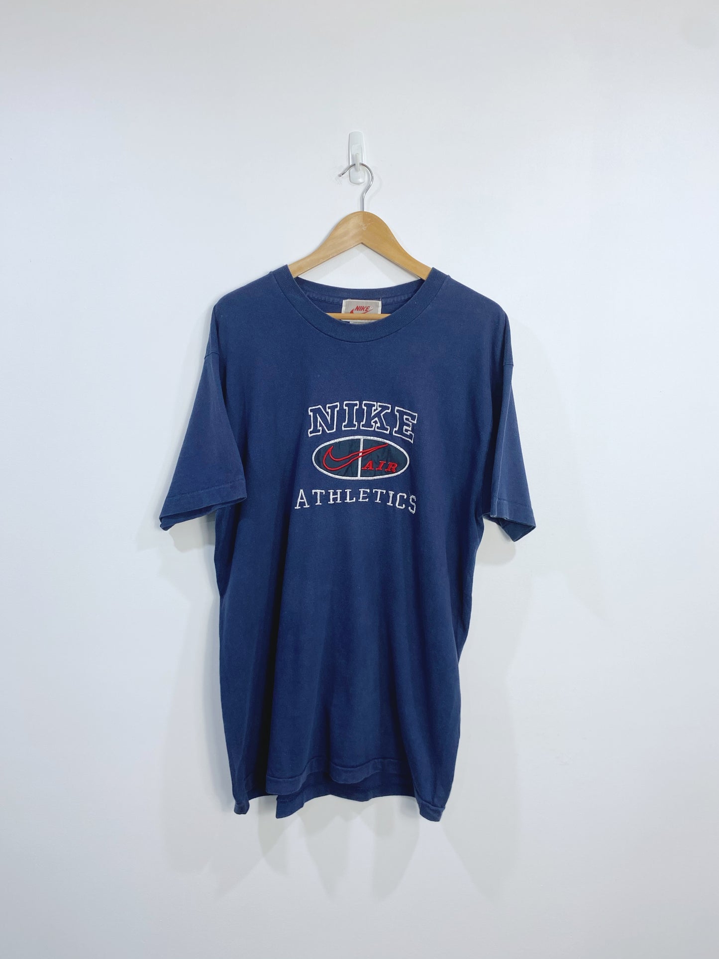 Vintage 90s Nike Embroidered T-shirt XL