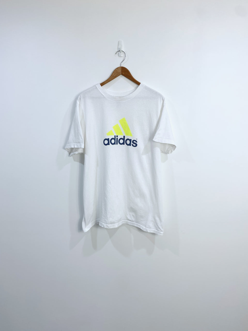 Vintage 90s Adidas T-shirt M