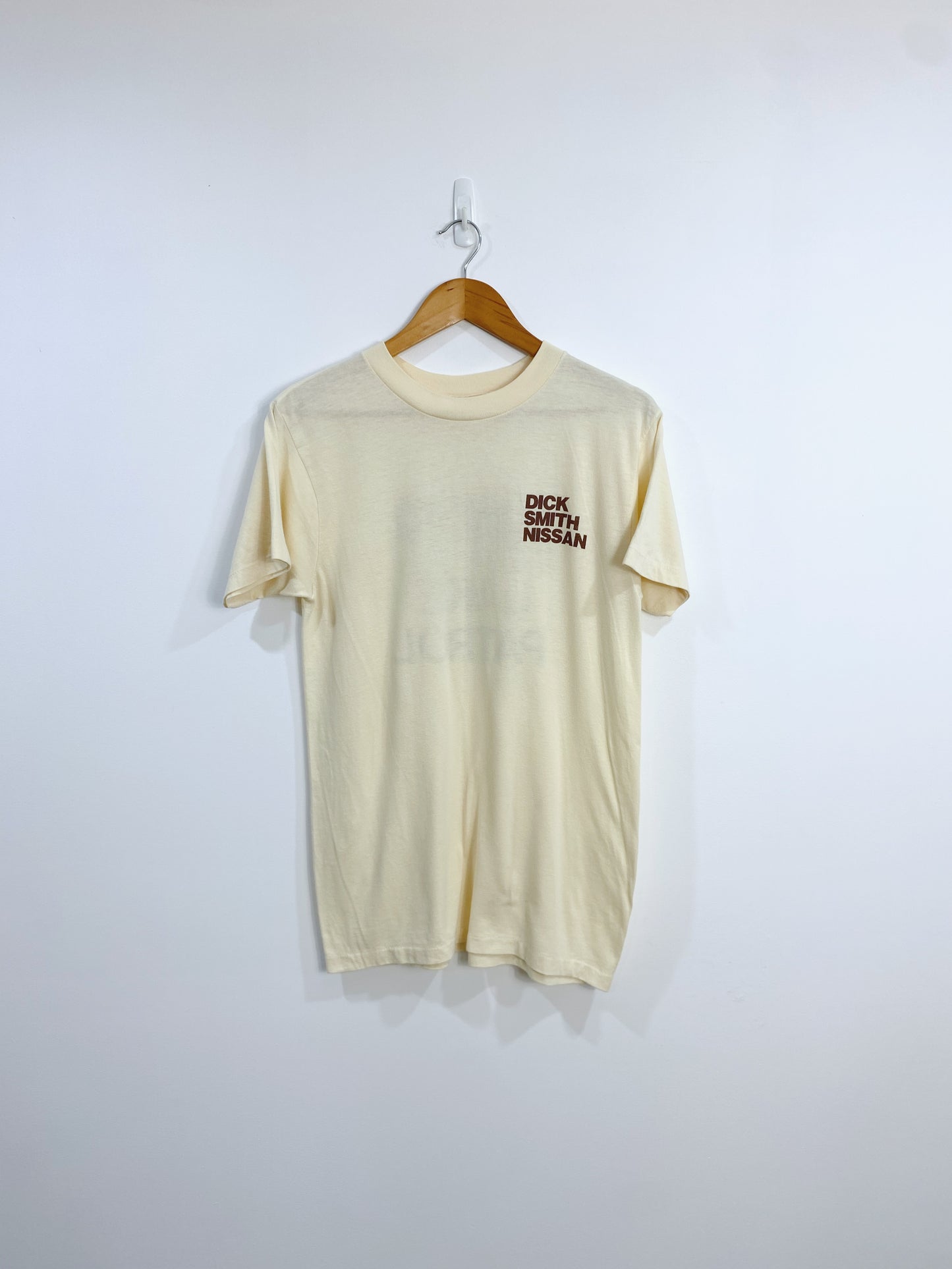 Vintage 80s Dick Smith Nissan T-shirt M