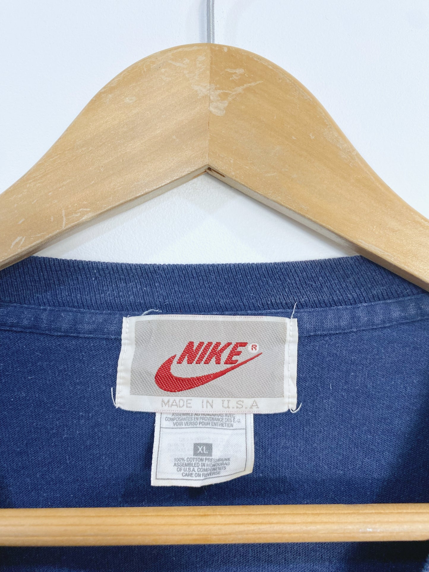 Vintage 90s Nike Embroidered T-shirt XL