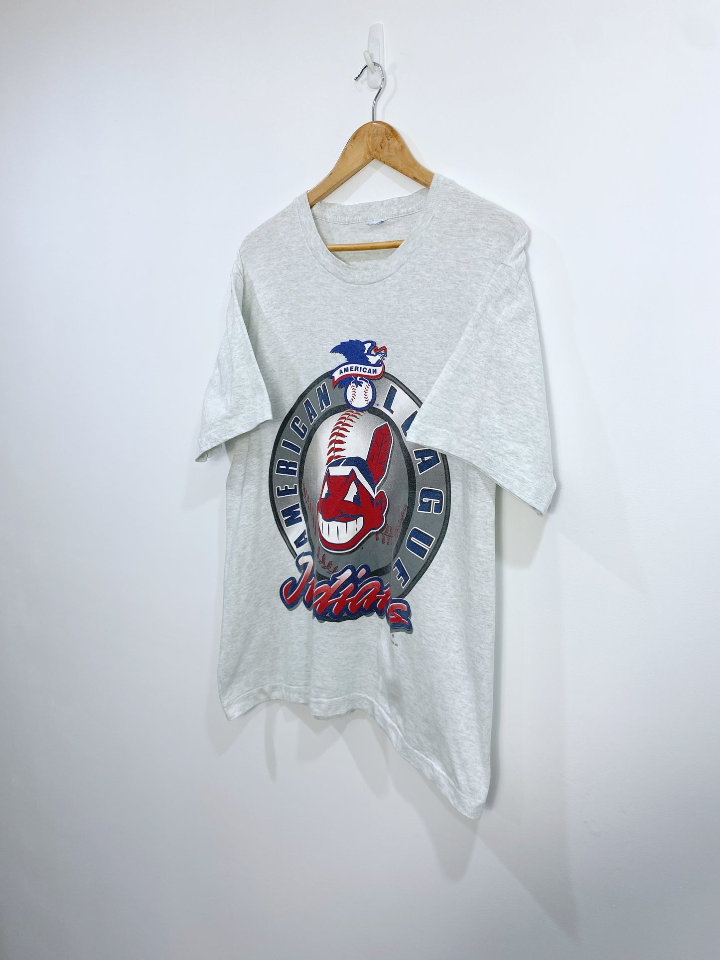 Vintage 1997 Cleveland Indians T-shirt L