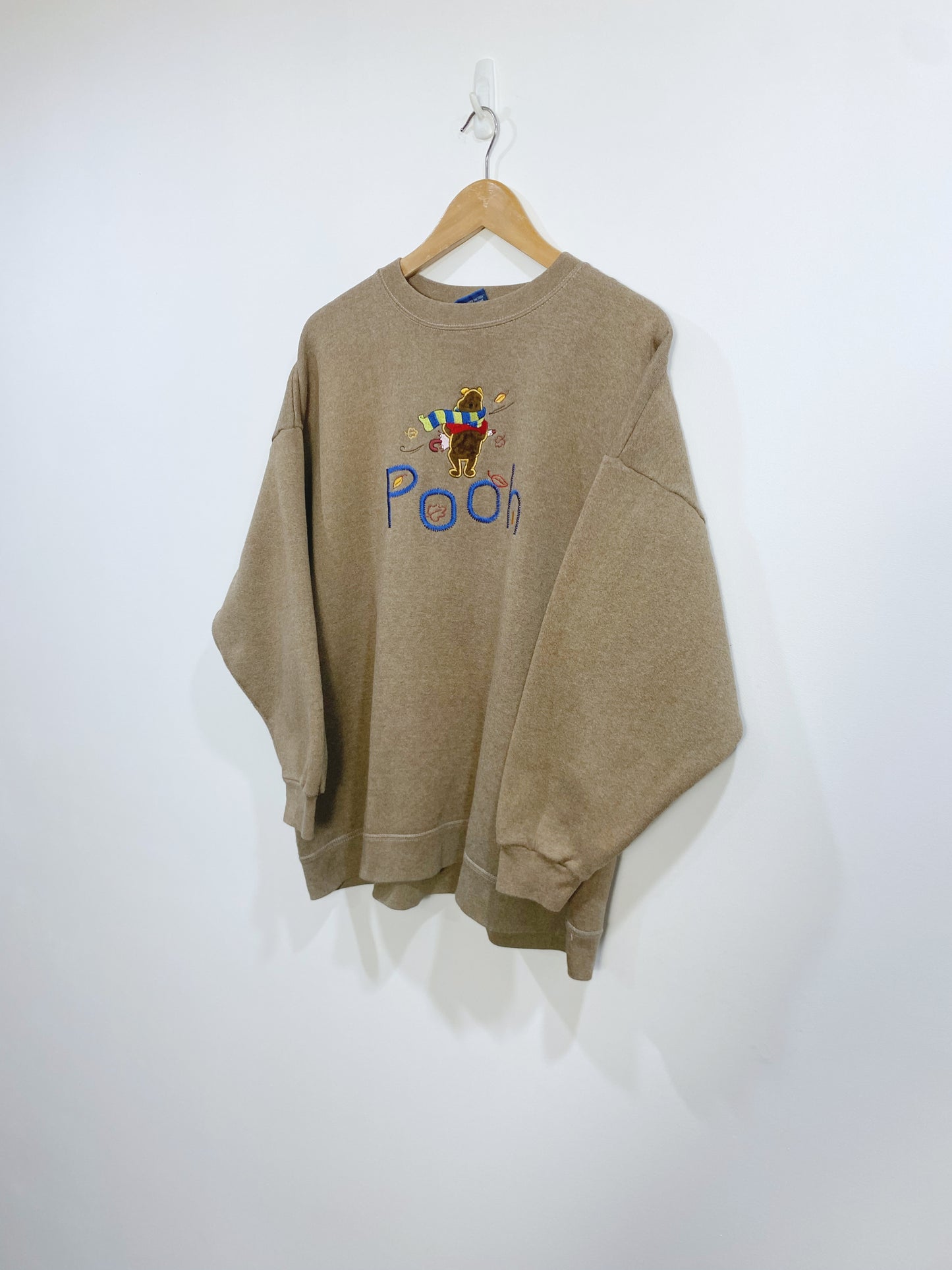 Vintage Winnie The Pooh Embroidered Sweatshirt L