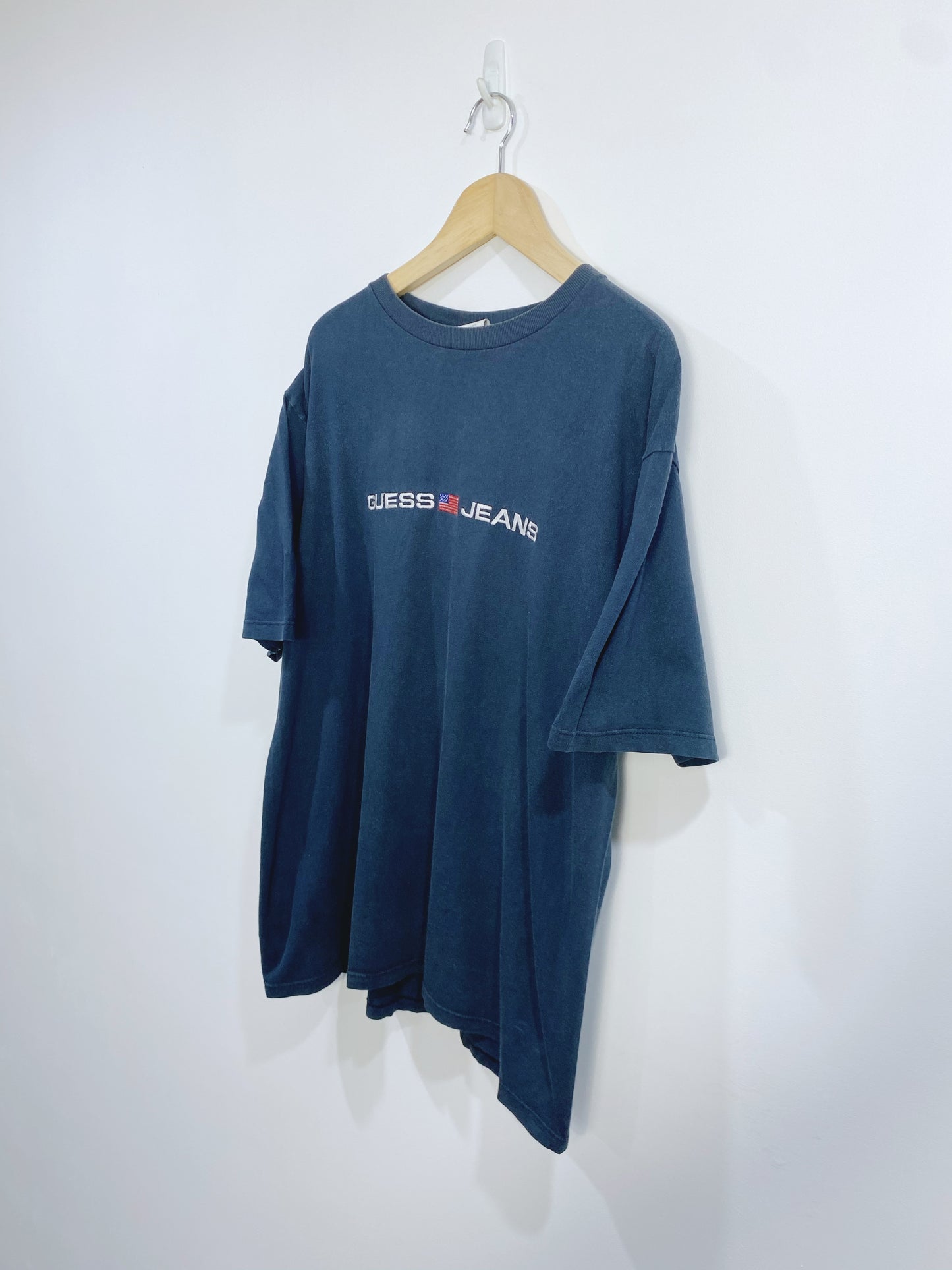 Vintage 90s Guess Jeans Embroidered T-shirt L