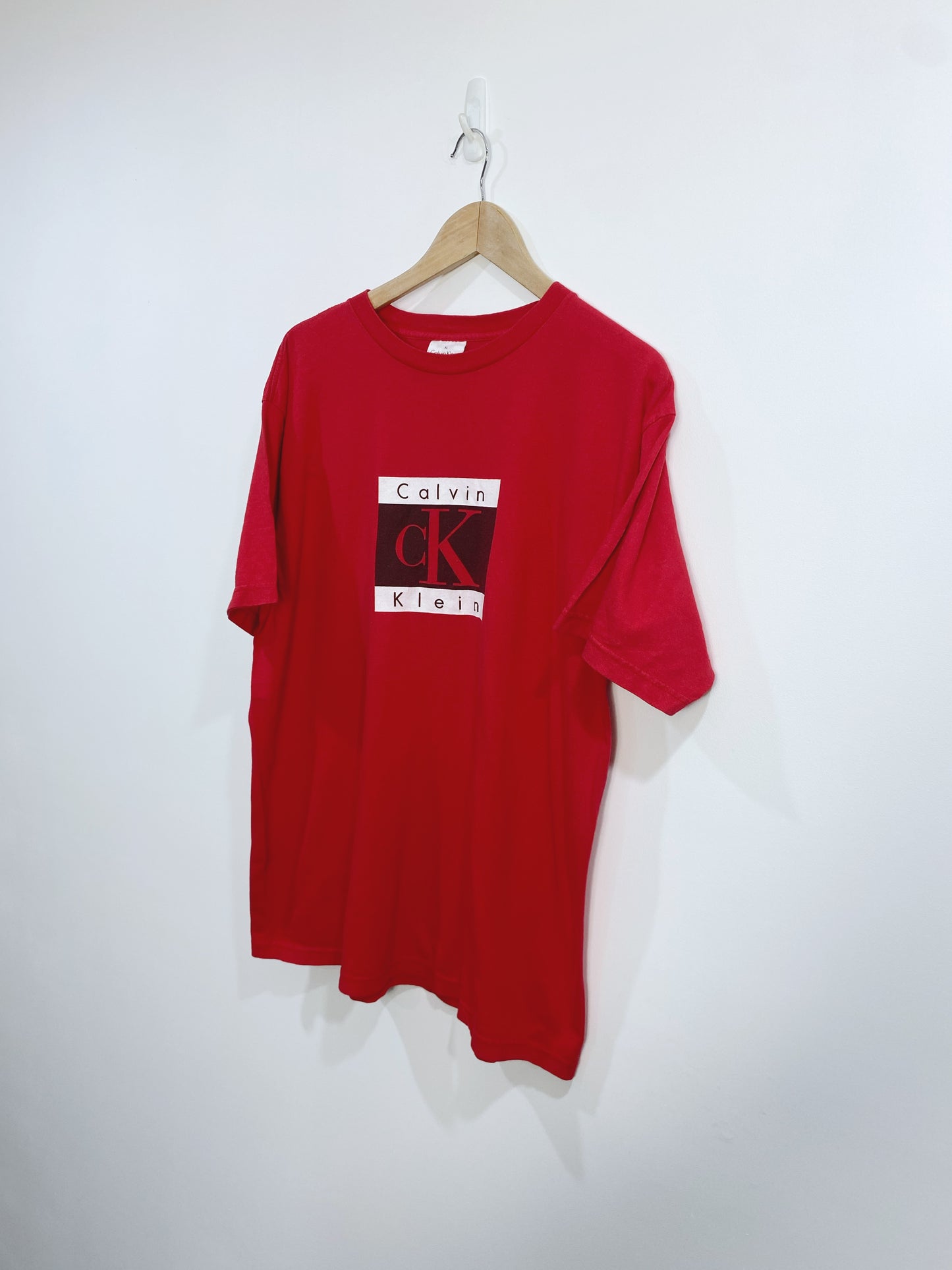 Vintage 90s Calvin Klein T-shirt L