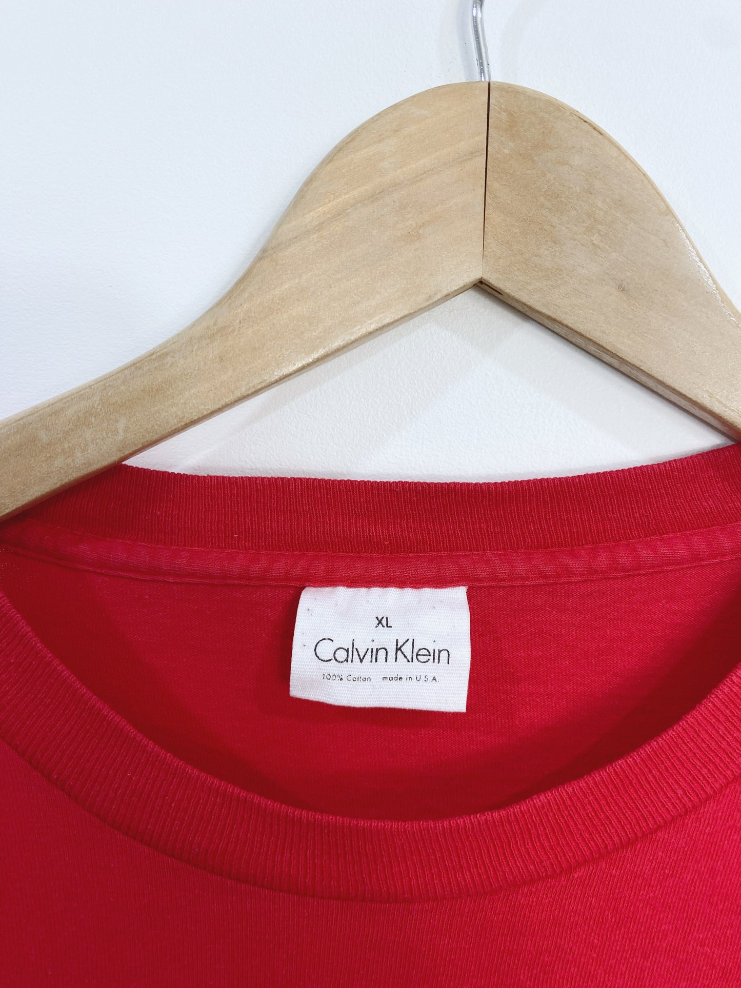 Vintage 90s Calvin Klein T-shirt L