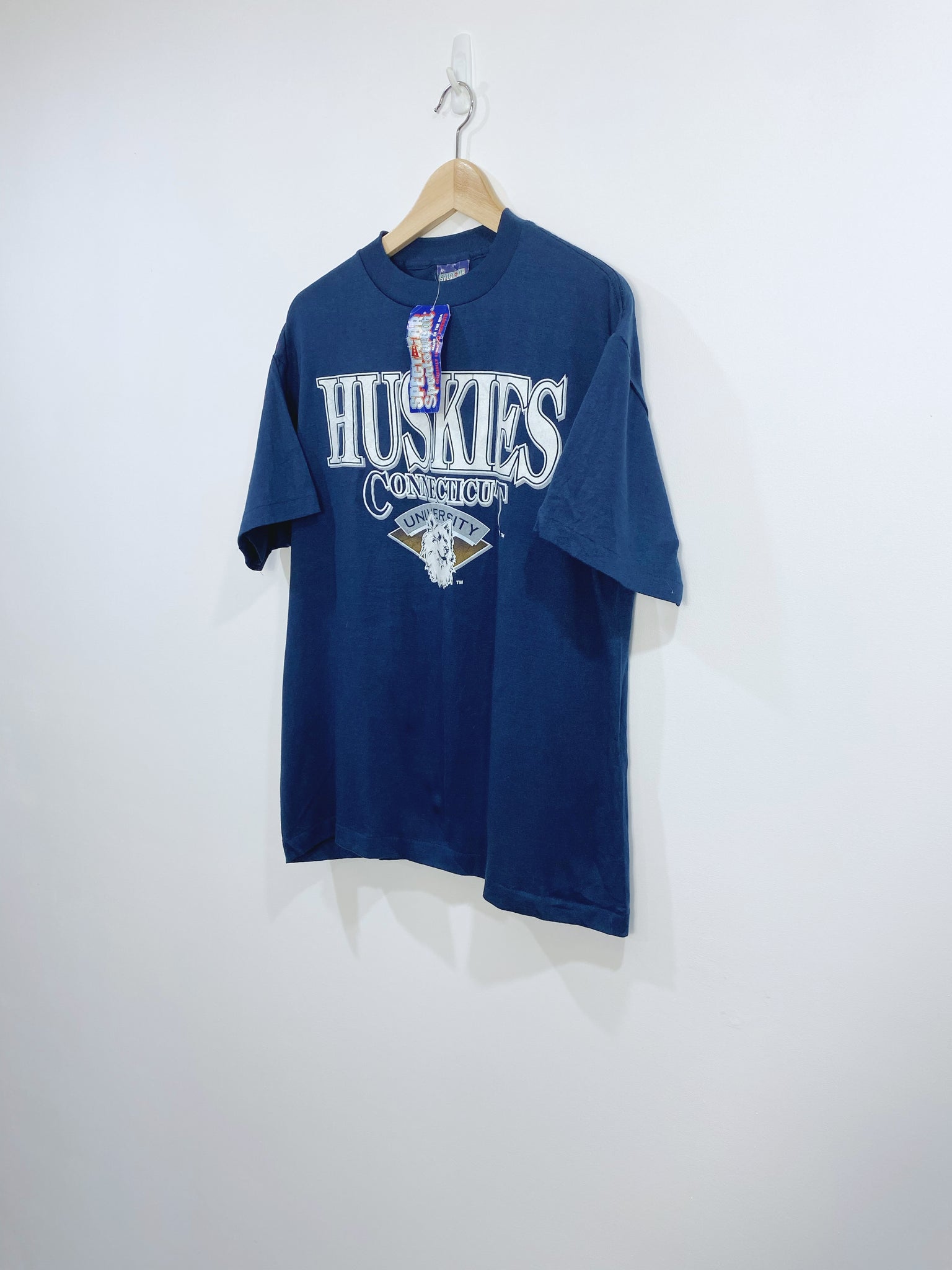 Vintage 1993 Connecticut Huskies T-shirt M