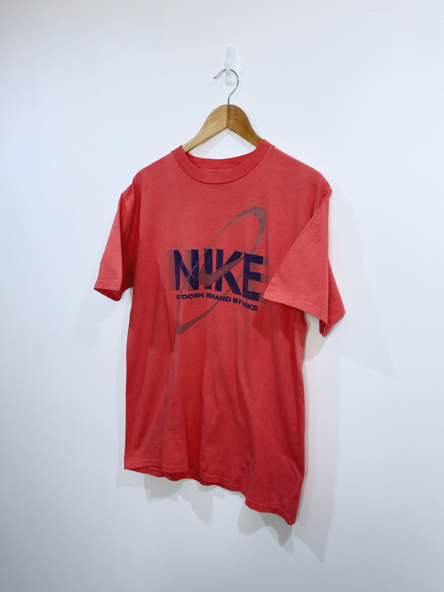 Vintage 90s Nike Swoosh T-shirt M