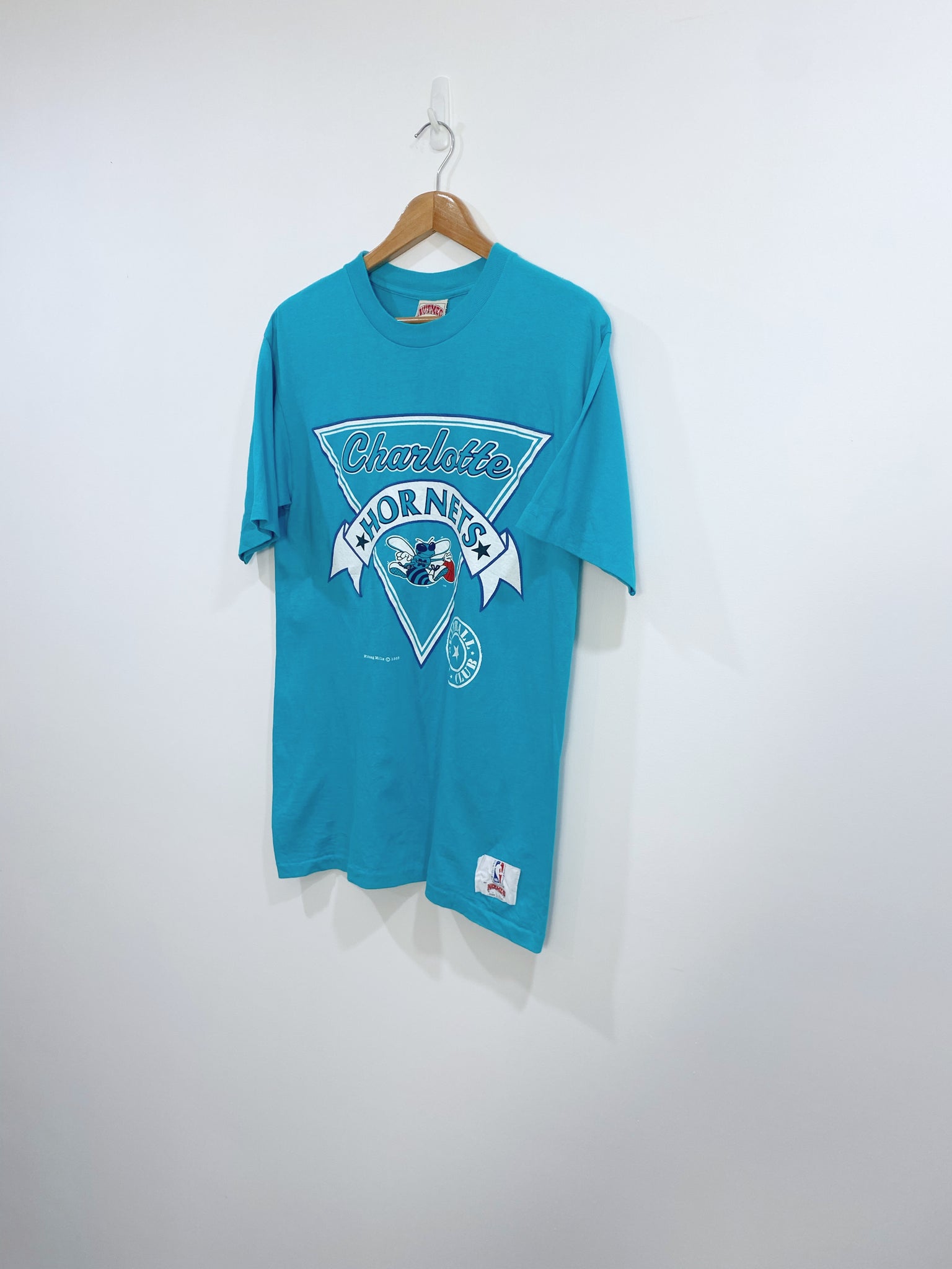 Vintage 1988 Charlotte Hornets T-shirt L