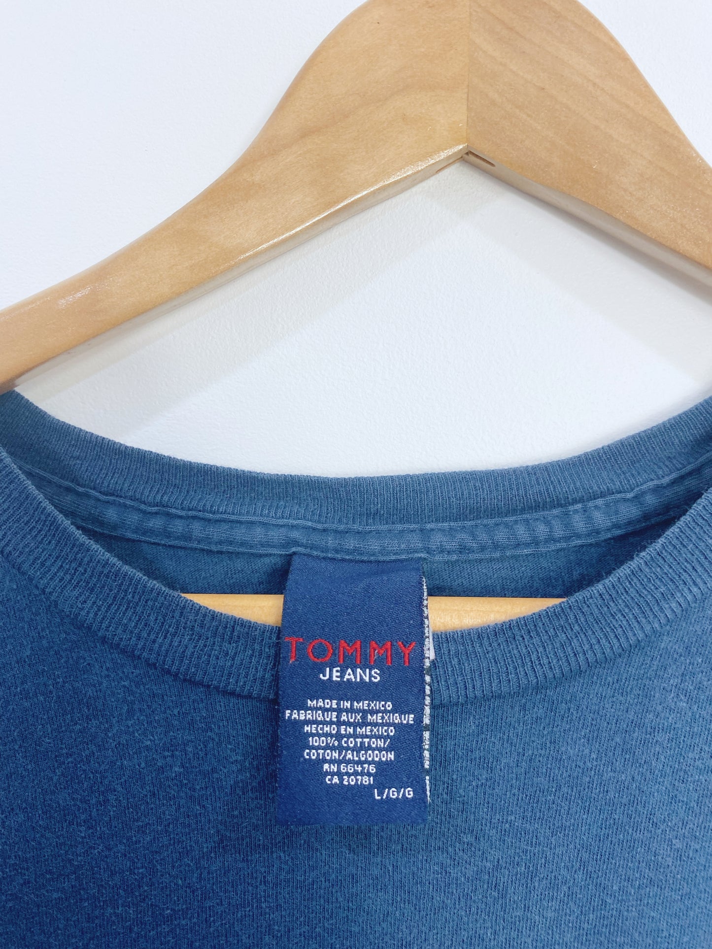 Vintage Tommy Hilfiger T-shirt L