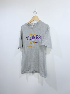 Vintage Minnesota Vikings Embroidered T-shirt M