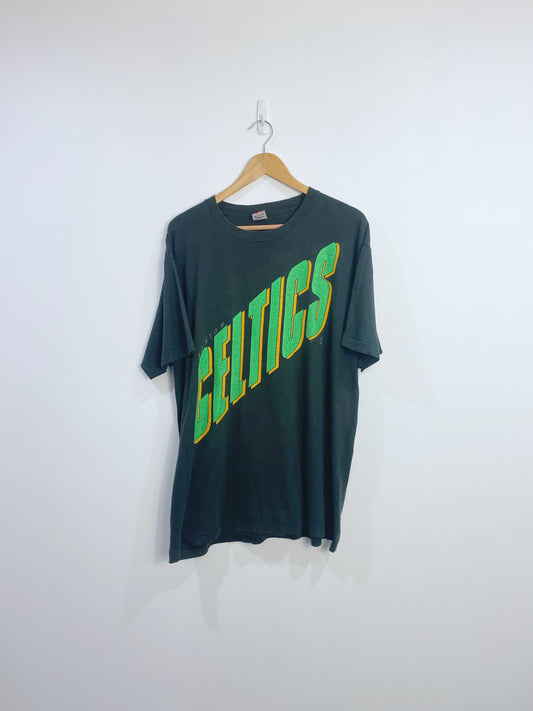 Vintage 90s Boston Celtics T-shirt L