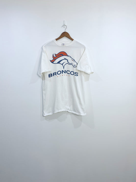 Vintage 90s Denver Broncos T-shirt L