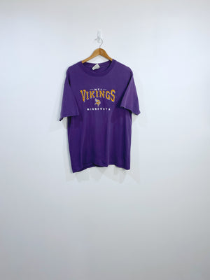Vintage Minnesota Vikings Embroidered T-shirt L