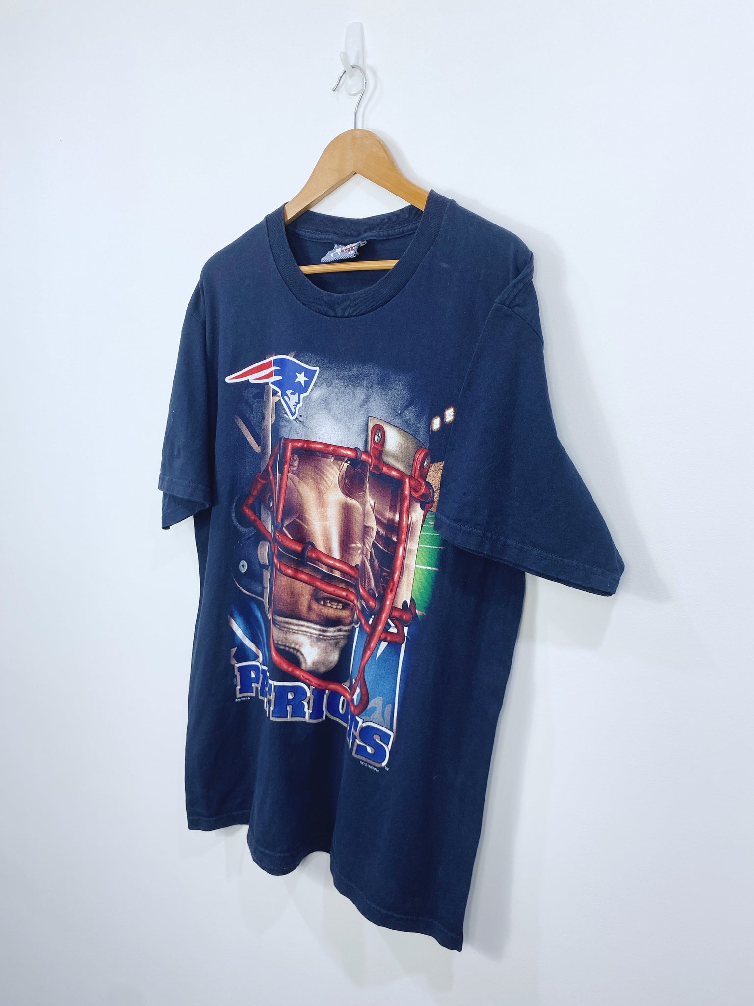 Vintage 1996 New England Patriots T-shirt L